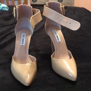 Steve Madden Pointed Toe Heels